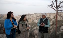 Kendi çabasıyla 9 dil öğrendi, şimdi dünyayı Kapadokya’ya davet ediyor