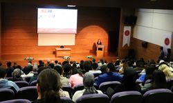 NEVÜ’de Fransa’da dil eğitimi ve staj fırsatları anlatıldı