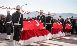 Türkiye şehitlerini uğurladı