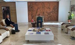 Eğitim-Bir-Sen’den NEVÜ’de önemli görüşme