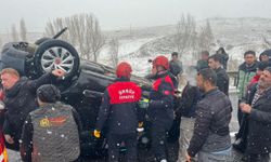 Ürgüp-Kayseri yolunda otomobil takla attı: 3 yaralı