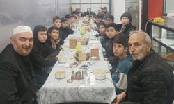 Nevşehir’de hayırseverlerden Kur’an bülbüllerine iftar