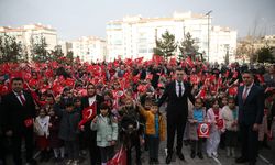 Nevşehir’de yeni dönem bayrak sevgisiyle başladı