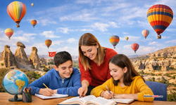 Gönüllü eğitmenler öğrencilerle buluşuyor