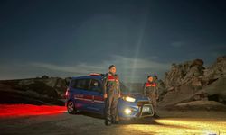 Kapadokya’da geceyi aydınlatan devriye: Jandarmadan mesaj