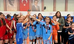 Nevşehir'de final heyecanı: Hentbolda şampiyonlar belli oldu