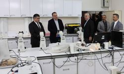 NEVÜ’de fakültelere yakın takip: Aktekin laboratuvarlarda