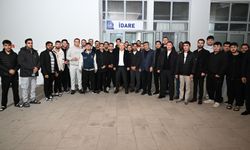 Vali Ali Fidan’dan KYK yurdunda sahur sürprizi