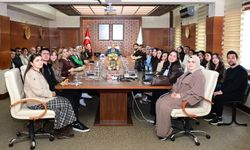 Vali Fidan’dan Erciyes öğrencilerine kamu yönetimi tavsiyeleri