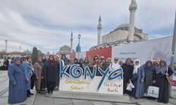 Kur’an kursu öğrencilerinden tarihi yolculuk! Mevlana’dan Somuncu Baba’ya ziyaret