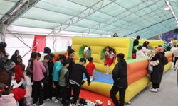 Bayram coşkusu Nevşehir’i sardı: Çocuklara unutulmaz gün