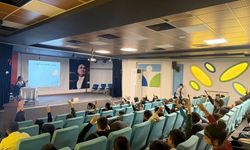 Diyetisyen Didem Demirtaş’tan öğrencilere sağlıklı yaşam dersi