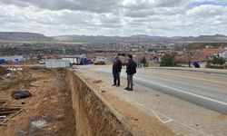 Başkan Sarıtaş, TOKİ ilkokulu inşaatında çalışmaları yerinde inceledi