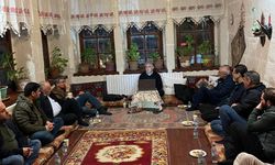 Konak Sohbetleri'ne yoğun ilgi: Kur’an üzerine dikkat çeken konuşma