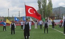 Acıgöl’de gençlik bayramı büyük ilgi gördü