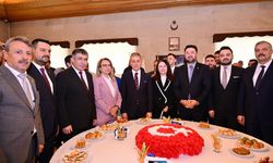 Nevşehir’de bayram buluşması: Protokol ve vatandaşlar bir araya geldi