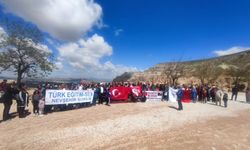 Kızılçukur Vadisi’nde tarihi yürüyüş: TES Nevşehir’den anlamlı etkinlik