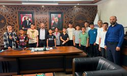 Karapınar futsalda şampiyon oldu, krosta zirveye çıktı