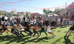 Karne hediyesi Başkan Arı'ndan! Çocuklar eğlenceye doydu