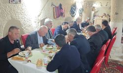 Saadet Partisi'nden Mustafapaşa çıkarması! Muhtarlarla bir araya geldiler