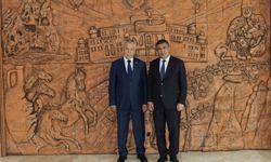 Bülent Arınç’tan NEVÜ’ye övgü dolu ziyaret! Kapadokya vizyonuna dikkat çekti