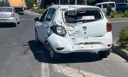 Nevşehir’de hafriyat kamyonu otomobile çarptı: 1 yaralı
