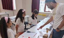 NEVÜ’de çocuklar 10 farklı atölyede bilim, spor ve sanatla buluştu