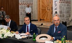 Vali Kök, KAPYAD toplantısında: Kapadokya turizminin geleceği konuşuldu