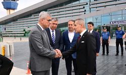 Sağlık Bakanı Kemal Memişoğlu, Kapadokya Havalimanı'nda karşılandı