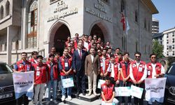 Damla Gönüllülük Hareketi heyetinden Başkan Arı’ya ziyaret