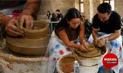 Nevşehir’de çamurun başına geçenler ustalara taş çıkardı