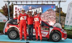 Kapadokya Rallisi'nin kazananı Kerem Kazaz