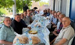 Yüksel Babaoğlu 50 yıllık dostlarıyla aynı sofrada buluştu