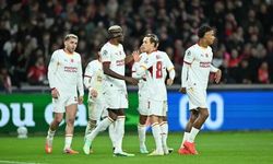 Lider Galatasaray, Fenerbahçe'yi ağırlayacak