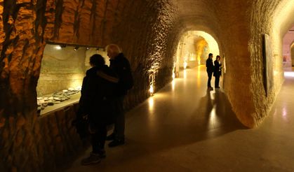 Turistler yeraltında seramiğin tarihine yolculuk yapıyor