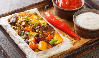 Kağıt kebabı tarifi: Fırında pişen ağızda dağılan bir lezzet