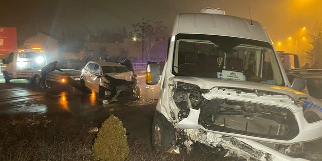Nevşehir'de aşırı sis kazaya neden oldu