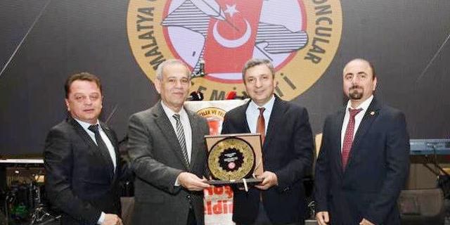 Yılmaz Karaca’ya 2 ödül