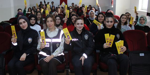 Gülşehir SBMYO öğrencileri “KADES” hakkında bilgilendirildi
