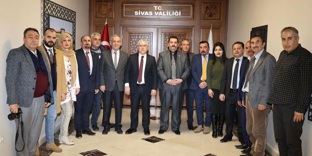 TGF heyeti Sivas Valisi Yılmaz Şimşek’i ziyaret etti