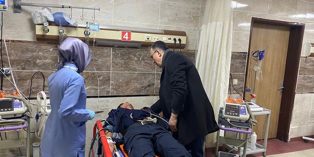 Savran, yaralanan itfaiye personelini hastanede ziyaret etti