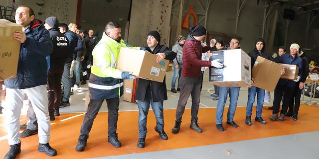NEVÜ’de deprem bölgesi için yardımlar toplanmaya devam ediliyor