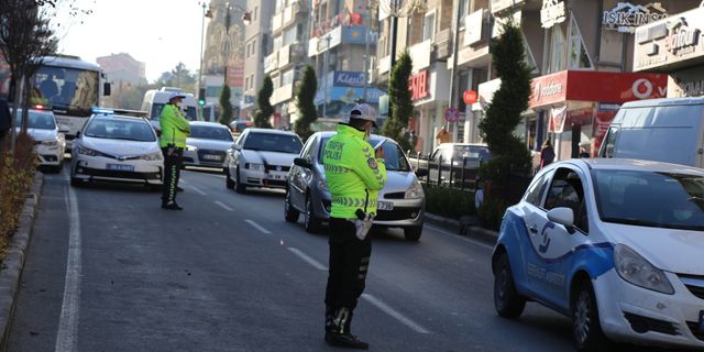 Trafiğe kayıtlı araç sayısı 137 bin 781 oldu