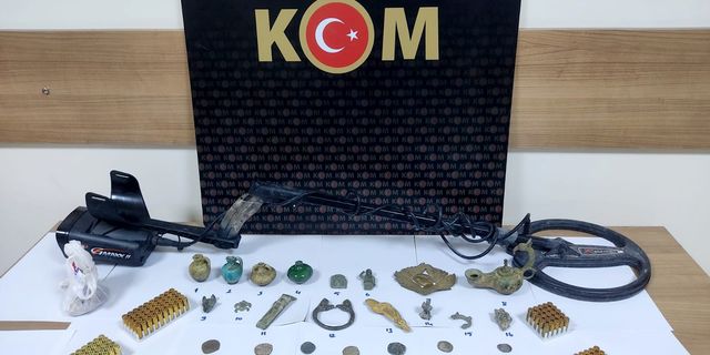 Çeşitli maddeler ele geçirildi
