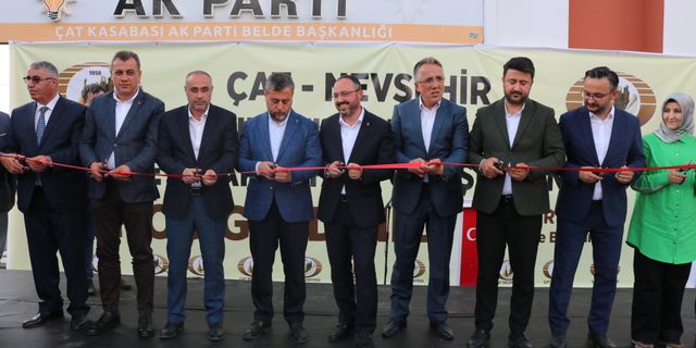 Çat-Nevşehir yolu sıcak asfalta kavuşuyor