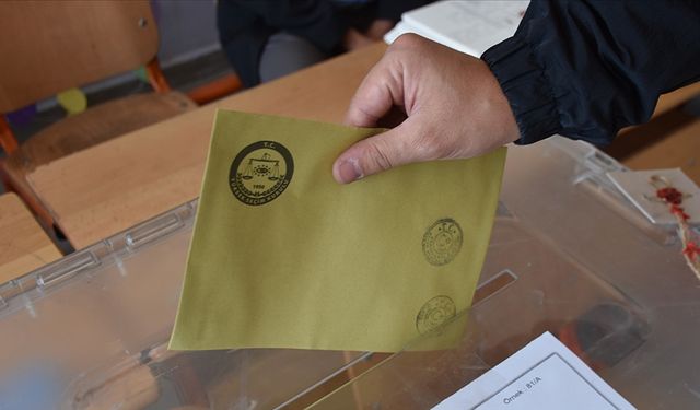 32 ilde oy kullanma saatleri değişti! Nevşehir'de hangi saatlerde kullanılacak?