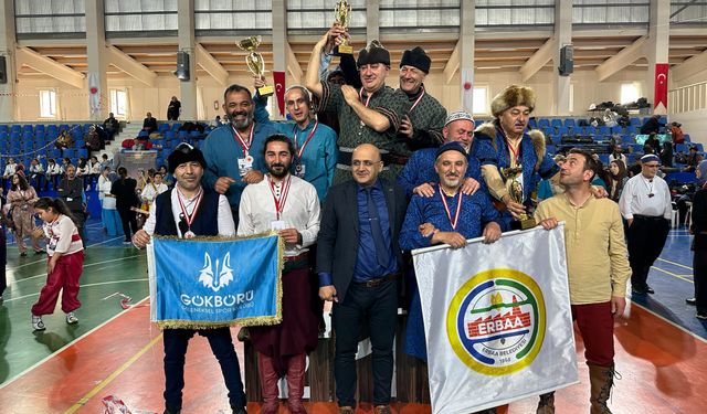 Gökbörü Nevşehir’e 3 kupa 5 madalya ile döndü