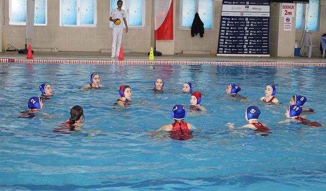 Sutopu U-15 Kadınlar Türkiye Şampiyonası sona erdi