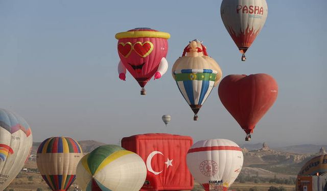 18 ülkeden 60 balon Kapadokya semalarında yükselecek