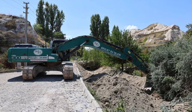 Göreme’de kanal ve dere yatakları temizleniyor